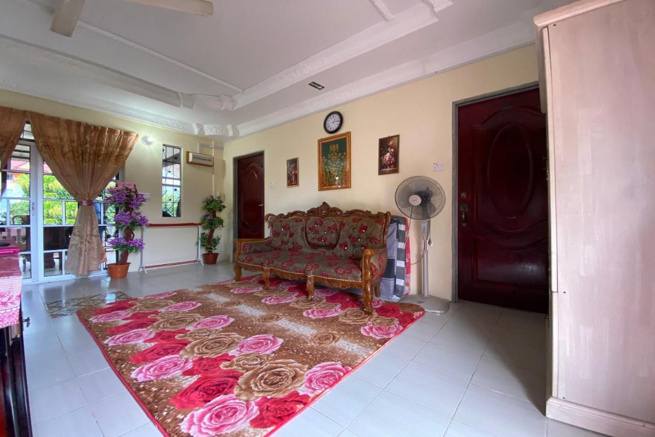 Oyo Home 90331 D'Jj Homestay Kota Belud Ngoại thất bức ảnh