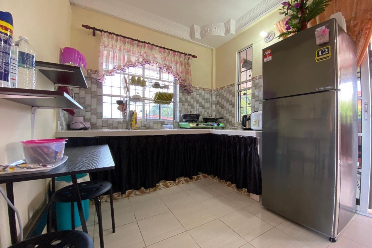 Oyo Home 90331 D'Jj Homestay Kota Belud Ngoại thất bức ảnh